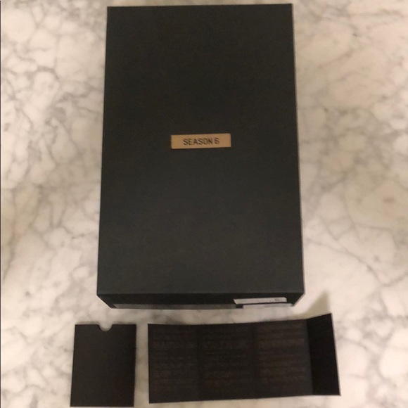 YEEZY
Season 6 PVC Mules
110MMSMOKE
Made in Italy - Picture 7 of 9